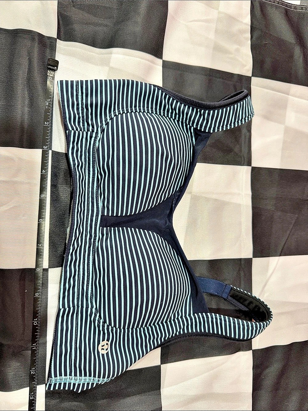 lululemon Knockout Bra Striped Sports Bra Blue .Small
